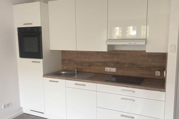 Pronájem bytu 1+1 34 m², Eichenring 17a, Panketal Pronájem bytu 1+1 34 m², Eichenring 17a, Panketal