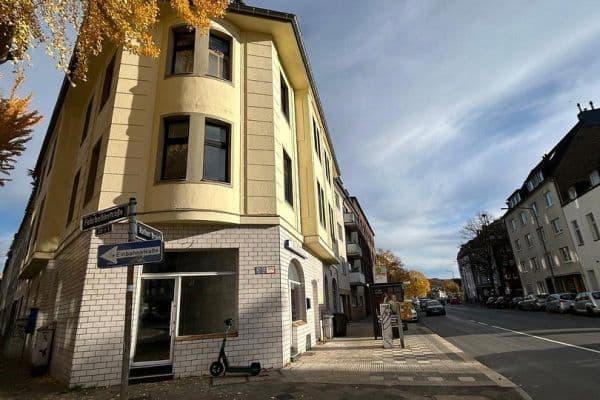 Pronájem nebytového prostoru 45 m², Rather Broich 75, Düsseldorf Pronájem nebytového prostoru 45 m², Rather Broich 75, Düsseldorf