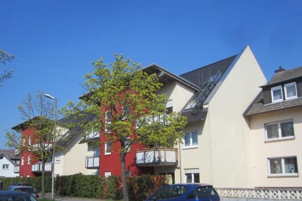 Pronájem bytu 4+1 97 m², Eidinghausener Str. 25, Bad Oeynhausen, Severní Porýní-Vestfálsko Pronájem bytu 4+1 97 m², Eidinghausener Str. 25, Bad Oeynhausen, Severní Porýní-Vestfálsko
