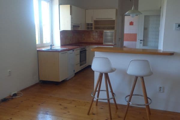 Pronájem bytu 3+kk 65 m², Nové domovy, Český Krumlov Pronájem bytu 3+kk 65 m², Nové domovy, Český Krumlov