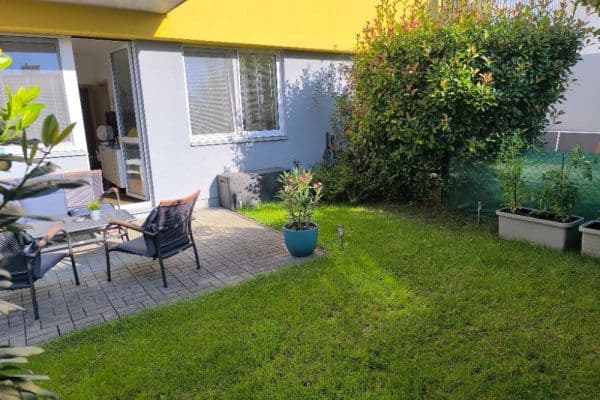 Prodej bytu 2+kk 40 m², Mirešická, Jinočany Prodej bytu 2+kk 40 m², Mirešická, Jinočany