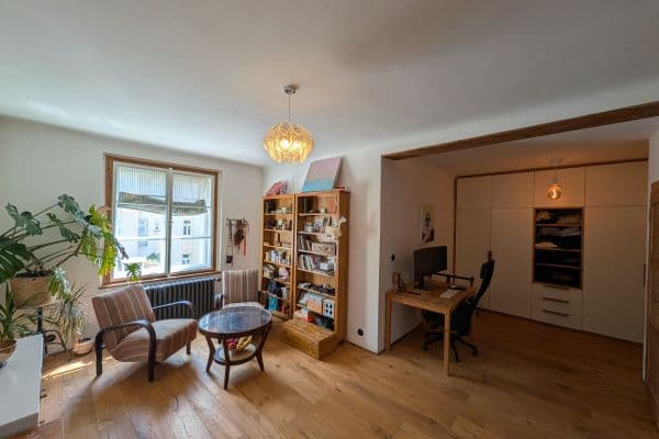 Pronájem bytu 2+kk 44 m², 8. listopadu, Praha Pronájem bytu 2+kk 44 m², 8. listopadu, Praha