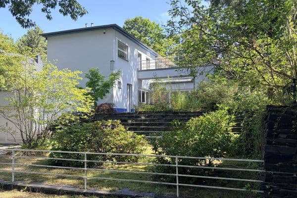 Prodej domu 215 m², pozemek 1.423 m², Kleinmachnow Prodej domu 215 m², pozemek 1.423 m², Kleinmachnow