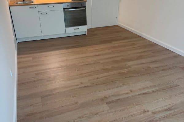 Pronájem bytu 1+kk 30 m², Klánovická, Praha Pronájem bytu 1+kk 30 m², Klánovická, Praha