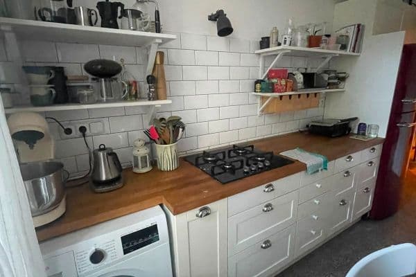 Pronájem bytu 3+1 78 m², Viktora Huga, Praha Pronájem bytu 3+1 78 m², Viktora Huga, Praha