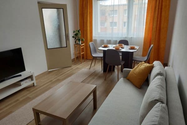 Pronájem bytu 3+1 77 m², Kryštofova, Praha Pronájem bytu 3+1 77 m², Kryštofova, Praha
