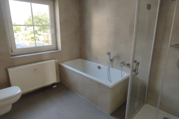 Pronájem bytu 2+1 67 m², Chemnitzer Straße 30b, Chemnitz, Sasko Pronájem bytu 2+1 67 m², Chemnitzer Straße 30b, Chemnitz, Sasko
