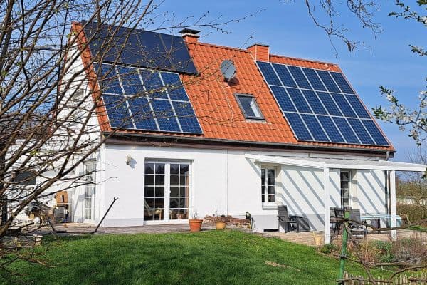 Prodej domu 125 m², pozemek 1.499 m², Sprockhövel Prodej domu 125 m², pozemek 1.499 m², Sprockhövel