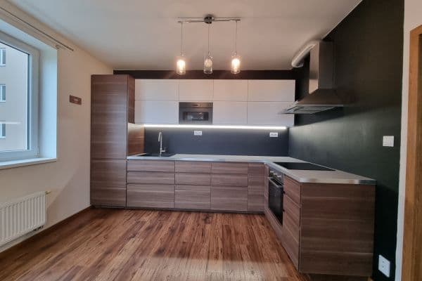 Pronájem bytu 3+kk 54 m², V Honech, Klecany Pronájem bytu 3+kk 54 m², V Honech, Klecany