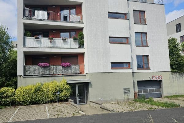 Prodej bytu 3+kk 80 m², Lederova, Roztoky Prodej bytu 3+kk 80 m², Lederova, Roztoky