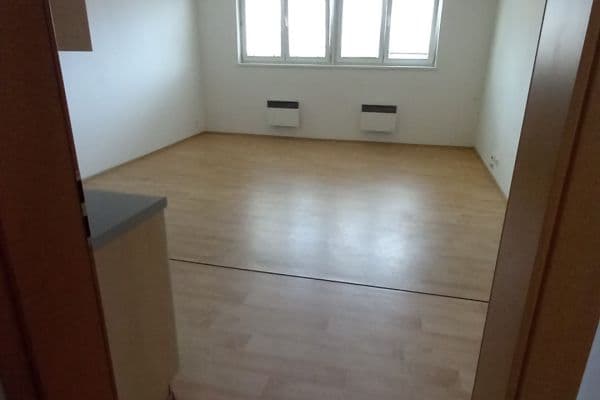 Pronájem bytu 1+kk 47 m², Pekařská, Opava Pronájem bytu 1+kk 47 m², Pekařská, Opava
