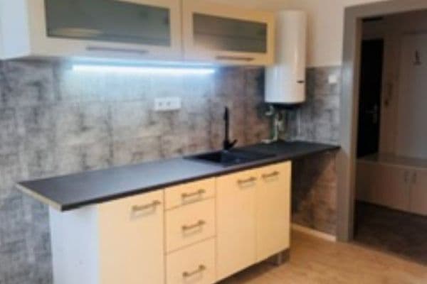 Pronájem bytu 1+1 36 m², Hasičská, Ostrava Pronájem bytu 1+1 36 m², Hasičská, Ostrava