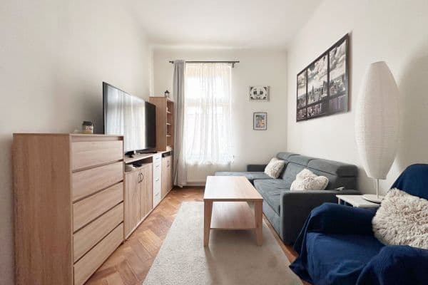 Pronájem bytu 3+kk 60 m², Klimentská, Praha Pronájem bytu 3+kk 60 m², Klimentská, Praha