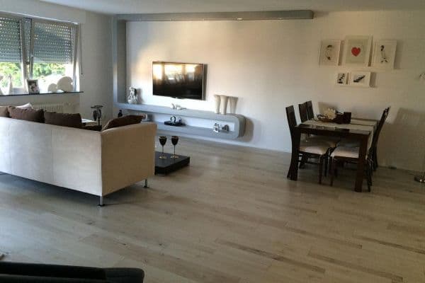 Prodej bytu 3+1 114 m², Essen Prodej bytu 3+1 114 m², Essen