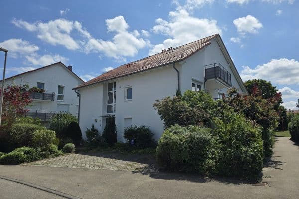 Prodej bytu 5+1 92 m², Schwarzwaldstr. 17, Filderstadt Prodej bytu 5+1 92 m², Schwarzwaldstr. 17, Filderstadt