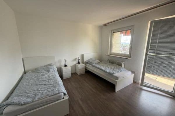 Prodej bytu 3+1 82 m², Schwanheimer Straße 99, Bensheim Prodej bytu 3+1 82 m², Schwanheimer Straße 99, Bensheim