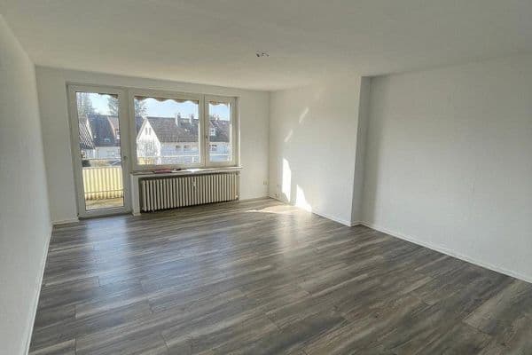 Pronájem bytu 2+1 60 m², Hunoldstraße 55, Hameln, Dolní Sasko Pronájem bytu 2+1 60 m², Hunoldstraße 55, Hameln, Dolní Sasko