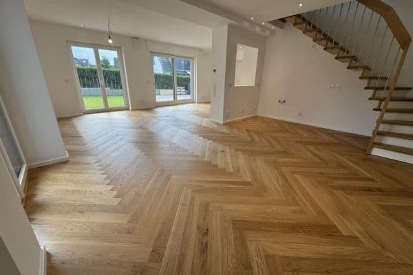 Prodej domu 100 m², pozemek 195 m², Düsseldorf Prodej domu 100 m², pozemek 195 m², Düsseldorf