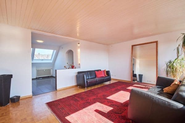 Prodej bytu 4+kk 105 m², Esslingen Prodej bytu 4+kk 105 m², Esslingen