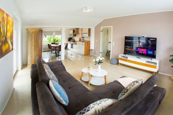 Pronájem bytu 4+1 120 m², Am Rosenberg 18, Vallendar Pronájem bytu 4+1 120 m², Am Rosenberg 18, Vallendar