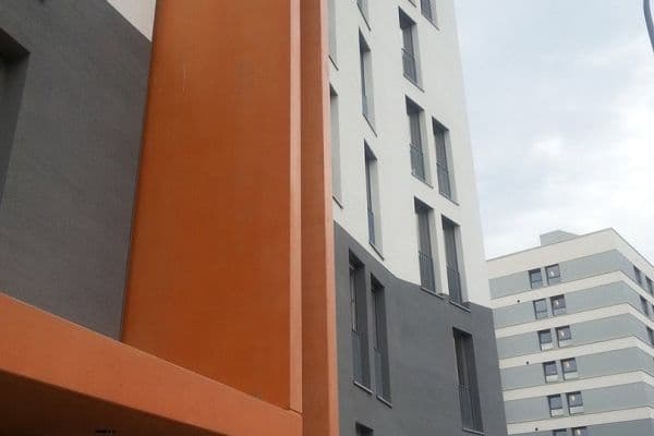 Pronájem bytu 2+1 35 m², Am Römerhof 51, Frankfurt Pronájem bytu 2+1 35 m², Am Römerhof 51, Frankfurt