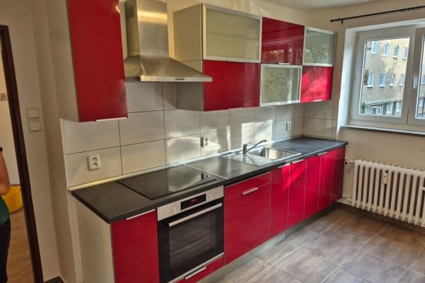 Pronájem bytu 2+1 56 m², Jaroslava Foglara, Kladno Pronájem bytu 2+1 56 m², Jaroslava Foglara, Kladno
