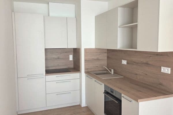 Pronájem bytu 1+kk 36 m², Brno Pronájem bytu 1+kk 36 m², Brno