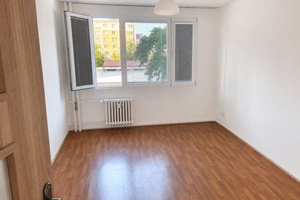 Prodej bytu 1+kk 27 m², Počernická, Praha Prodej bytu 1+kk 27 m², Počernická, Praha