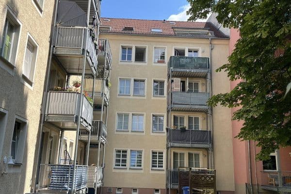 Pronájem bytu 2+1 35 m², Crimmitschauerstr. 17, Zwickau Pronájem bytu 2+1 35 m², Crimmitschauerstr. 17, Zwickau