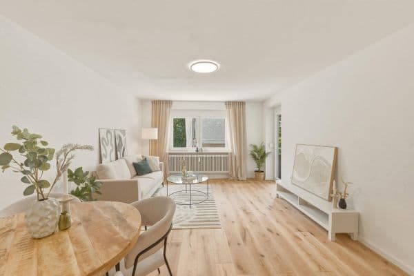 Prodej bytu 2+1 59 m², Rangenbergerstr 20, Reutlingen Prodej bytu 2+1 59 m², Rangenbergerstr 20, Reutlingen