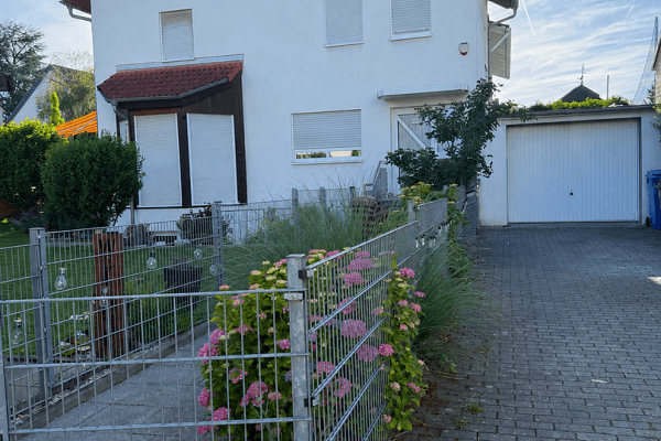 Prodej domu 210 m², pozemek 400 m², Kelkheim Prodej domu 210 m², pozemek 400 m², Kelkheim