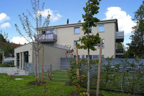 Pronájem bytu 2+1 50 m², Hohenlindner Straße 5, Feldkirchen, Bavorsko Pronájem bytu 2+1 50 m², Hohenlindner Straße 5, Feldkirchen, Bavorsko