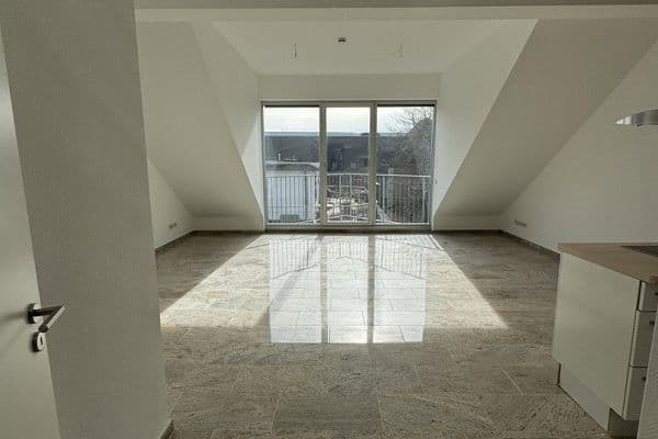 Pronájem bytu 3+kk 123 m², Köln, Severní Porýní-Vestfálsko Pronájem bytu 3+kk 123 m², Köln, Severní Porýní-Vestfálsko