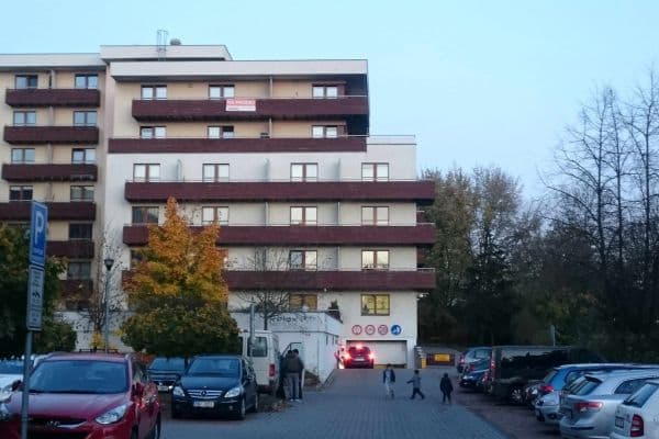 Pronájem garáže 15 m², Švehlova, Praha Pronájem garáže 15 m², Švehlova, Praha