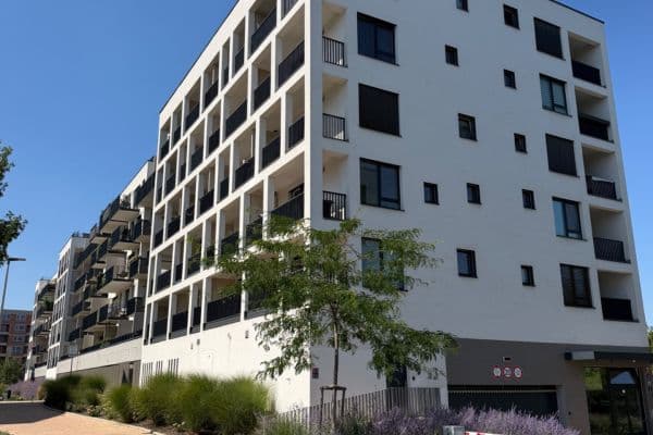 Pronájem garáže 16 m², Stočesova, Praha Pronájem garáže 16 m², Stočesova, Praha