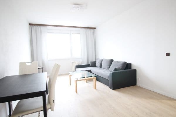Pronájem bytu 2+kk 42 m², sídl. U Cukrovaru, Kralupy nad Vltavou Pronájem bytu 2+kk 42 m², sídl. U Cukrovaru, Kralupy nad Vltavou