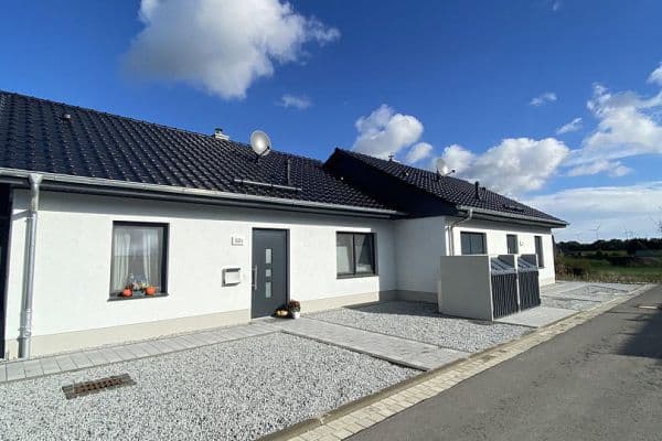 Pronájem bytu 3+1 101 m², Am Eßfeld 52b, Luckau, Braniborsko Pronájem bytu 3+1 101 m², Am Eßfeld 52b, Luckau, Braniborsko