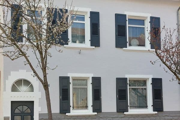 Prodej domu 220 m², pozemek 270 m², Ludwigshafen Prodej domu 220 m², pozemek 270 m², Ludwigshafen