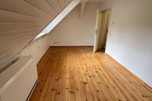 Pronájem bytu 2+1 42 m², Heiligenhaus Pronájem bytu 2+1 42 m², Heiligenhaus