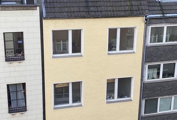 Pronájem bytu 1+1 36 m², Köln Pronájem bytu 1+1 36 m², Köln