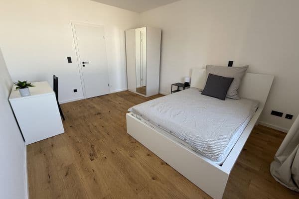 Pronájem bytu 1+1 16 m², Pfälzerstraße 56, Nürnberg, Bavorsko Pronájem bytu 1+1 16 m², Pfälzerstraße 56, Nürnberg, Bavorsko