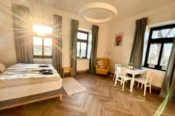 Pronájem bytu 1+1 49 m², Kremnická, Kutná Hora Pronájem bytu 1+1 49 m², Kremnická, Kutná Hora
