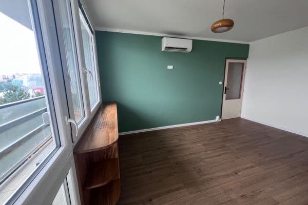 Pronájem bytu 2+kk 41 m², Strašnická, Praha Pronájem bytu 2+kk 41 m², Strašnická, Praha