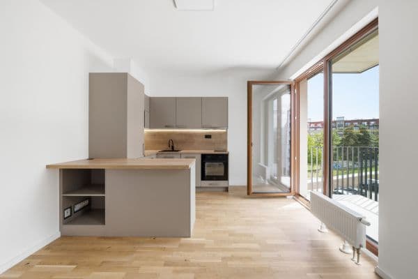 Pronájem bytu 1+kk 34 m², Maroldova, Praha Pronájem bytu 1+kk 34 m², Maroldova, Praha