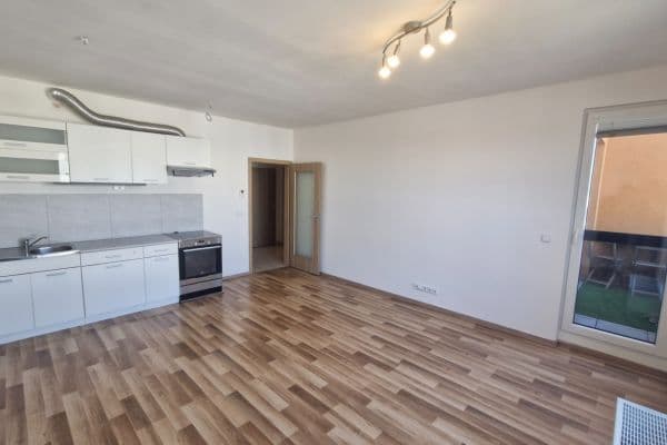 Pronájem bytu 2+kk 49 m², Jindřicha Bubeníčka, Praha Pronájem bytu 2+kk 49 m², Jindřicha Bubeníčka, Praha