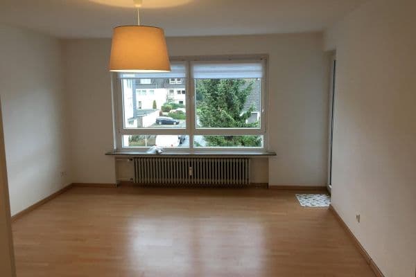 Pronájem bytu 3+1 64 m², Adlerstraße 42, Ratingen Pronájem bytu 3+1 64 m², Adlerstraße 42, Ratingen