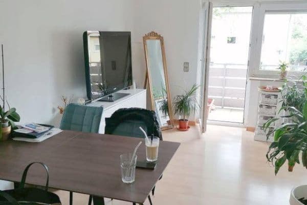 Pronájem bytu 2+1 50 m², Regensburg, Bavorsko Pronájem bytu 2+1 50 m², Regensburg, Bavorsko