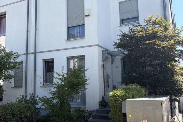 Prodej domu 174 m², pozemek 350 m², Wiesbaden, Hessen Prodej domu 174 m², pozemek 350 m², Wiesbaden, Hessen