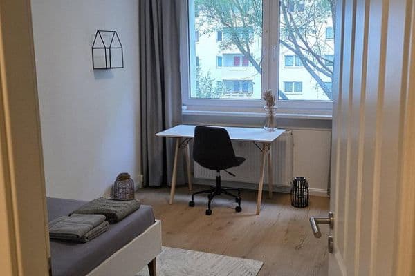 Pronájem bytu 95 m², Pablo-Picasso-Straße 25, Berlin, Berlín Pronájem bytu 95 m², Pablo-Picasso-Straße 25, Berlin, Berlín
