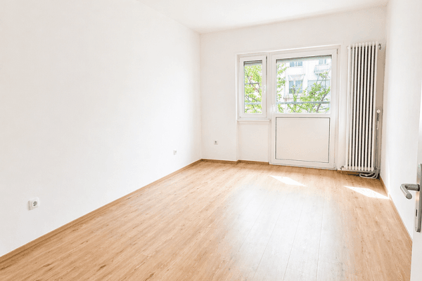 Pronájem bytu 2+1 66 m², Eisenstraße 21, Mannheim, Bádensko-Württembersko Pronájem bytu 2+1 66 m², Eisenstraße 21, Mannheim, Bádensko-Württembersko
